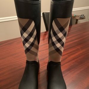 Burberry rain boots